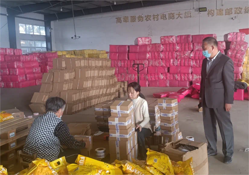 德州市夏津县红色速递打通快递进村最后一公里