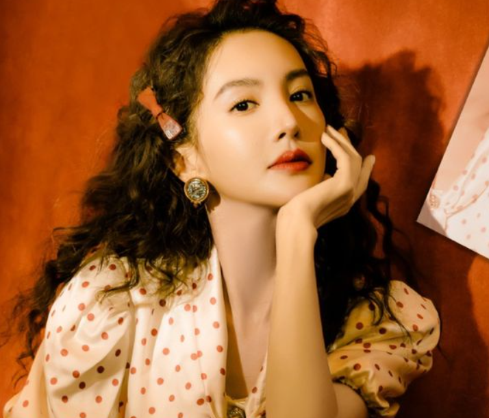 金晨胡夏恋爱已见父母准备结婚再到被分手网友是才最忙的