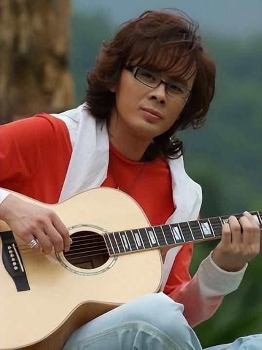 原创越闹越大歌手唐磊购农夫山泉直言抵制蠢货网友听见直接变脸