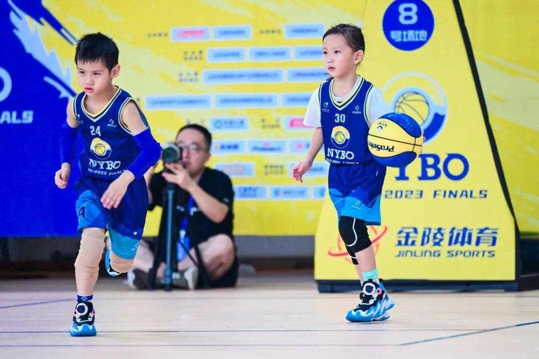 nybo未来星丨千万关注粉丝团宠火爆全网冰淇凌妹妹成小篮球新标签