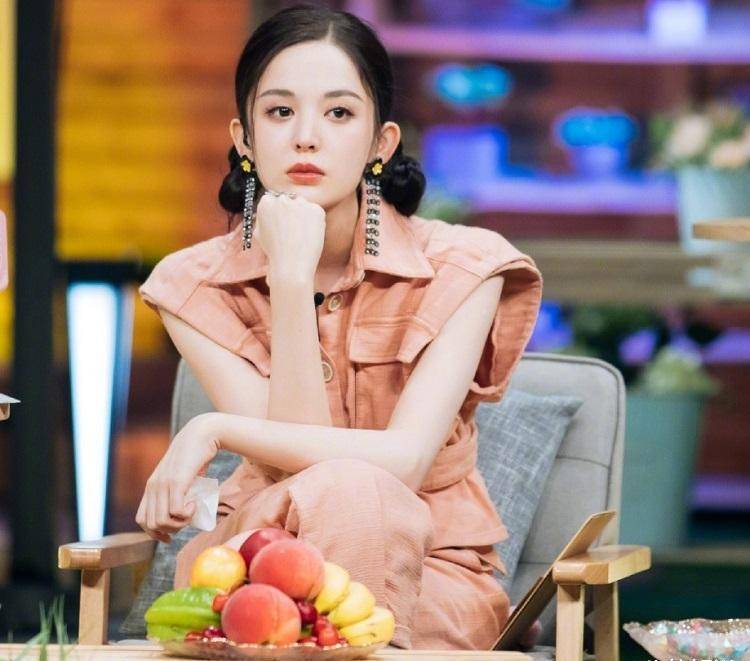 古力娜扎的时候,都会让人想到张翰这个前任的存在,毕竟这段恋情可是闹