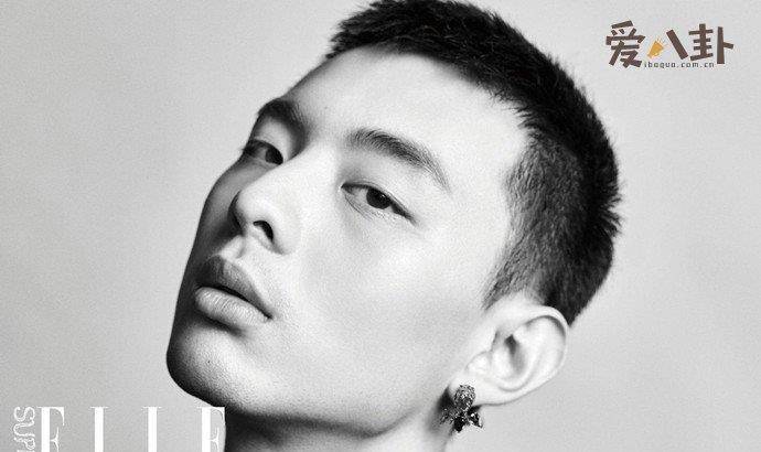 李庚希疑似被曝恋情李庚希与马思纯都是与哈圈的歌手