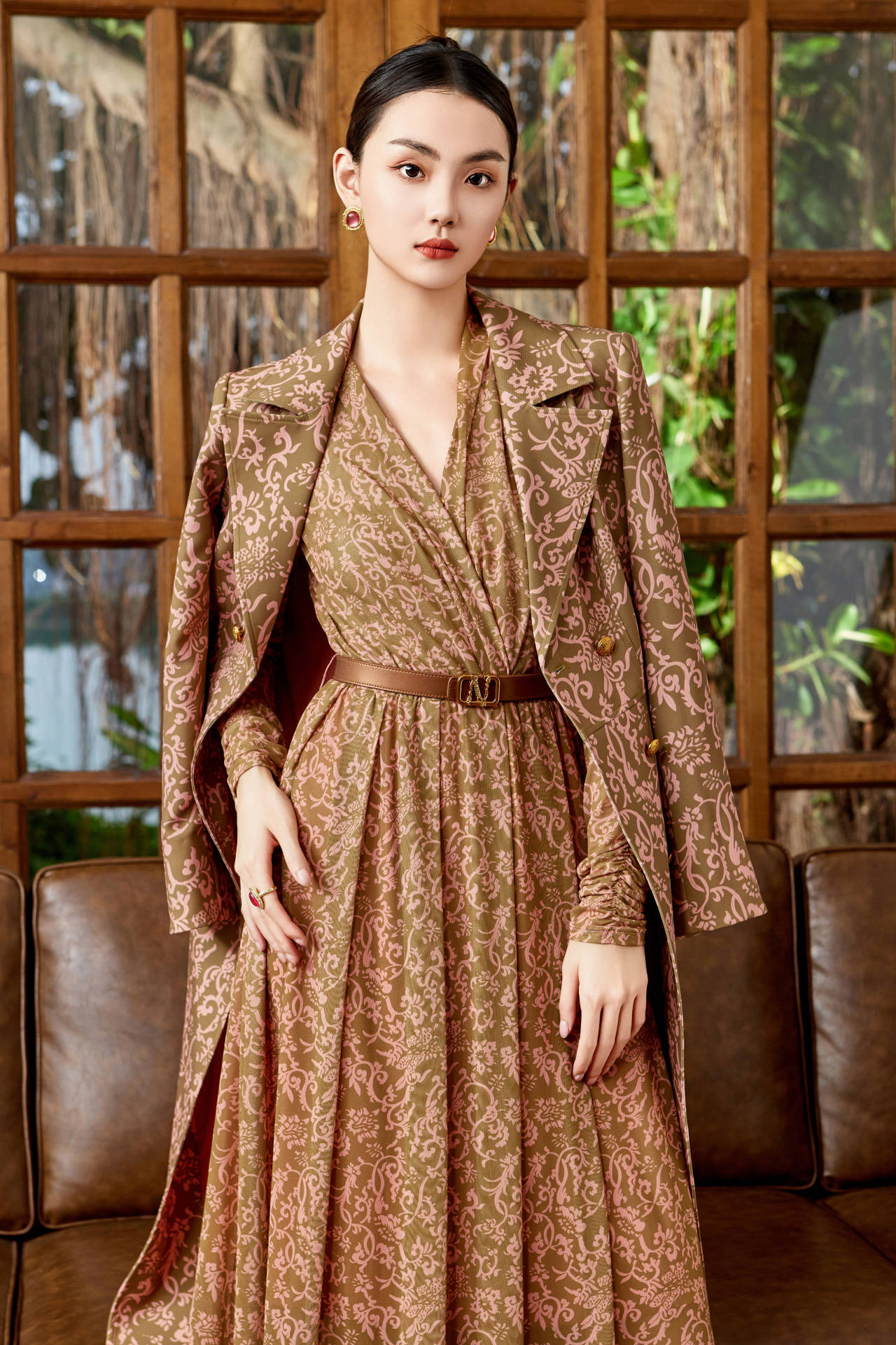 纽方·方素娟:风华,闪耀|aw24 中国国际时装周_时尚_东方_品牌