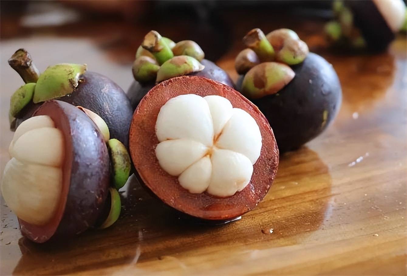 果身坚硬的山竹能不能买?可食用率高不高?_口感_果皮_果肉
