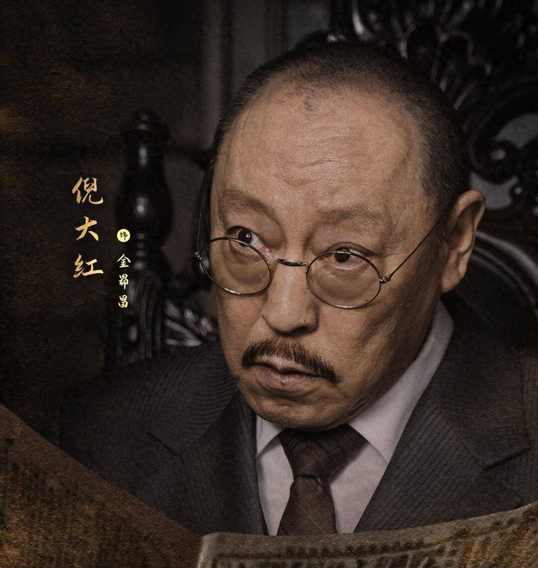 王志文在反特剧里的表现一直都非常亮眼,从《谍战深海》到《叛逆者》