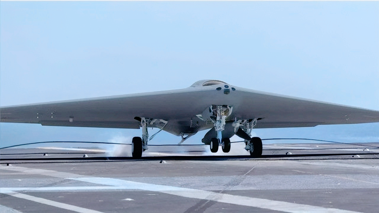 中国隐身无人机首飞被央视曝光!看得人热泪盈眶,到底有多强