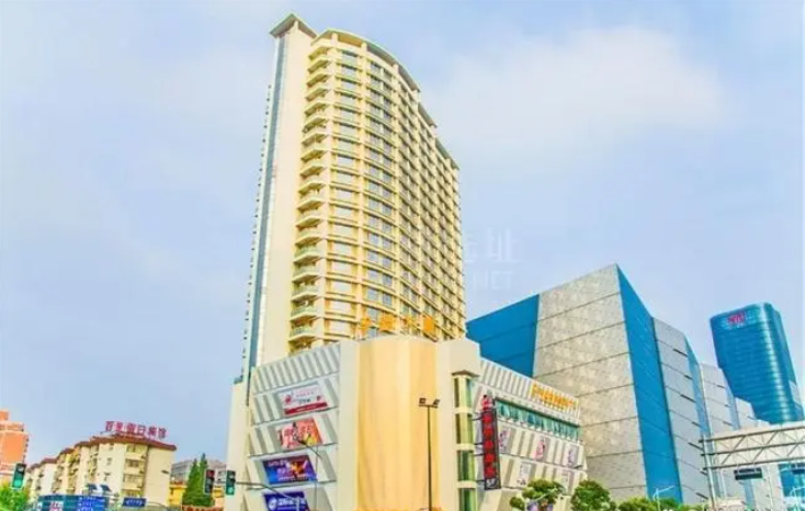 上海藏峰售楼处电话→藏峰售楼中心首页网站→楼盘百科详情→24小时