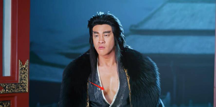 任嘉伦新剧脸部状态被嘲上热搜:脸肿,法令纹深,已不适合演古偶