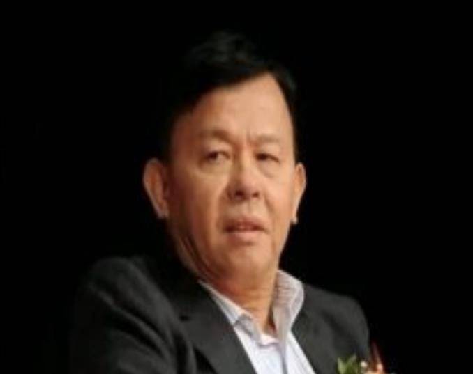 黄石财部队退伍后在深圳买地皮起家有5个儿子4个都是百亿富豪