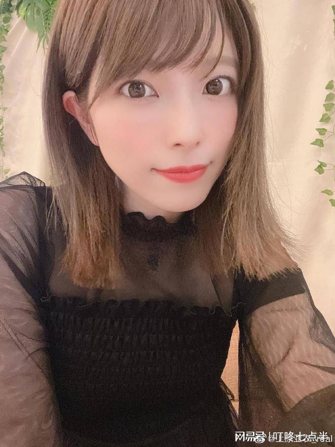 惊呆日本女生深田咏美上原亚衣女神范儿大揭秘