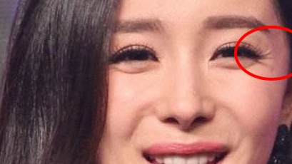 感情_人中_鱼尾纹