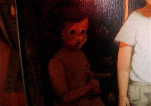 原创他画了一副普通的儿童画致上千人离奇死亡专家别盯着看太久