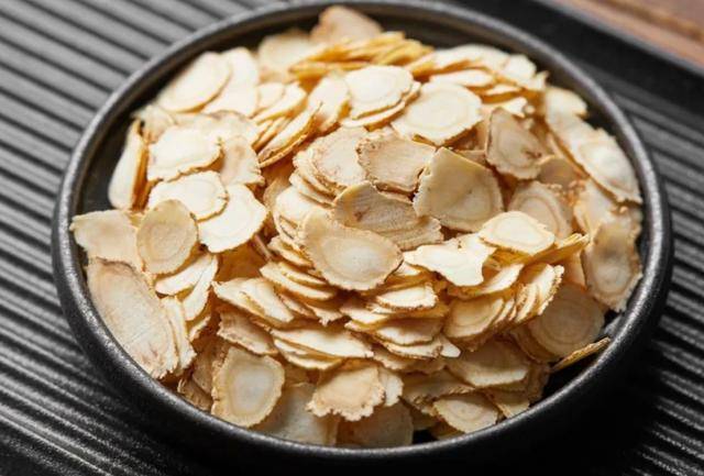长期吃西洋参,身体会收获5个好处,但这4类人尽量少吃或不吃_食用_滋补