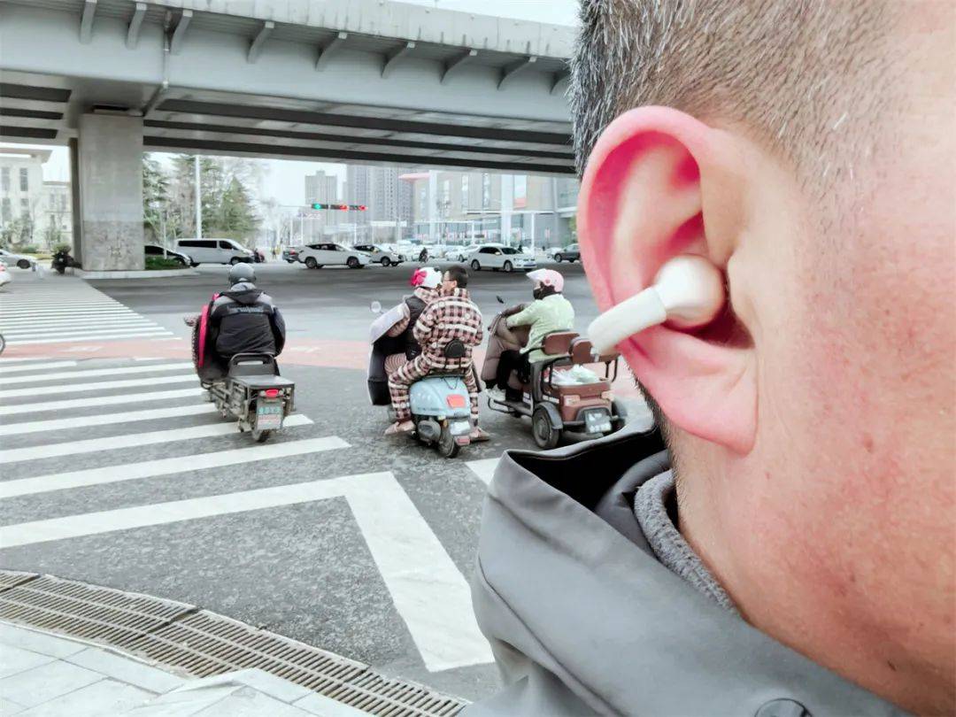 它是我听过音质最好耳机,双飞燕Biosong生物丽声蓝牙耳机