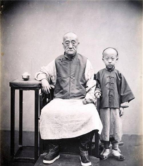 原创琼瑶外祖父知县任满要离任时当地百姓强留为何他仅留下一只鞋