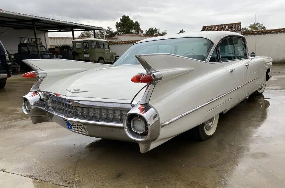 凯迪拉克1959年款德维尔跑车 好莱坞明星的最爱_搜狐汽车_搜狐网