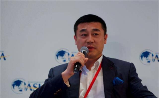 原创深圳富豪的双面人生打造350亿金控帝国背后藏枪沦为阶下囚