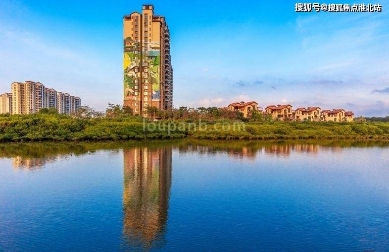 此外,海南富力红树湾楼盘还拥有便捷的交通网络和完善的生活配套设施.