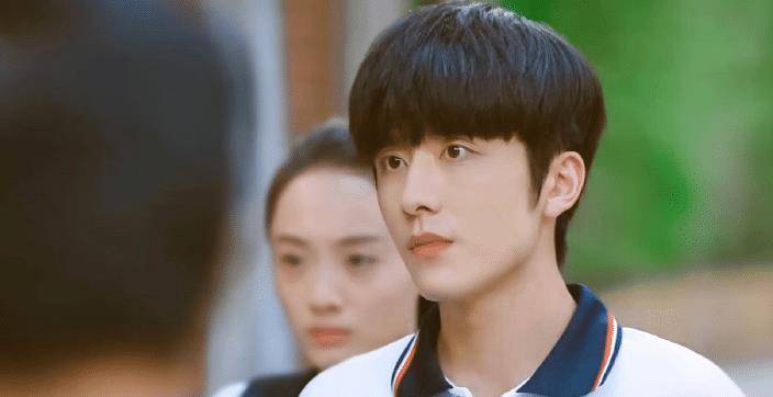 原创以家人之名刚开播张新成首部悬疑剧来袭看到主演收视率稳了