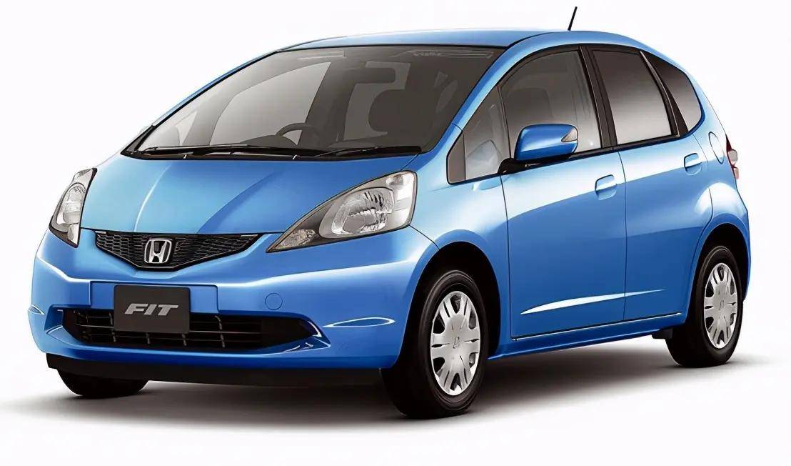 将近20年,飞度为何一直都是每一代年轻人的挚爱?_搜狐汽车_搜狐网