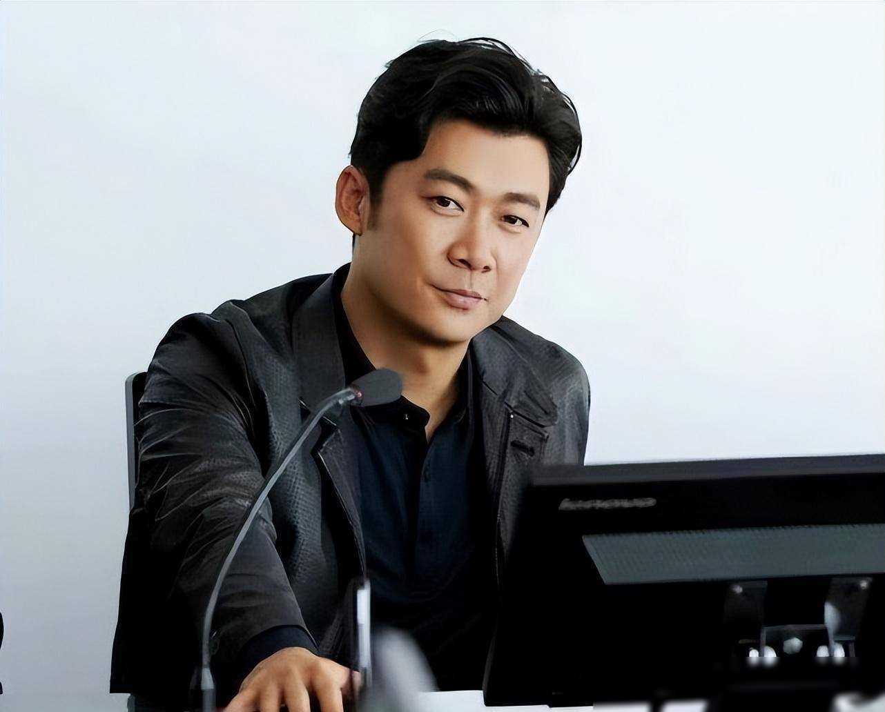 原创与周迅合作没红被赵丽颖带火曹征终于红了只是晚了8年