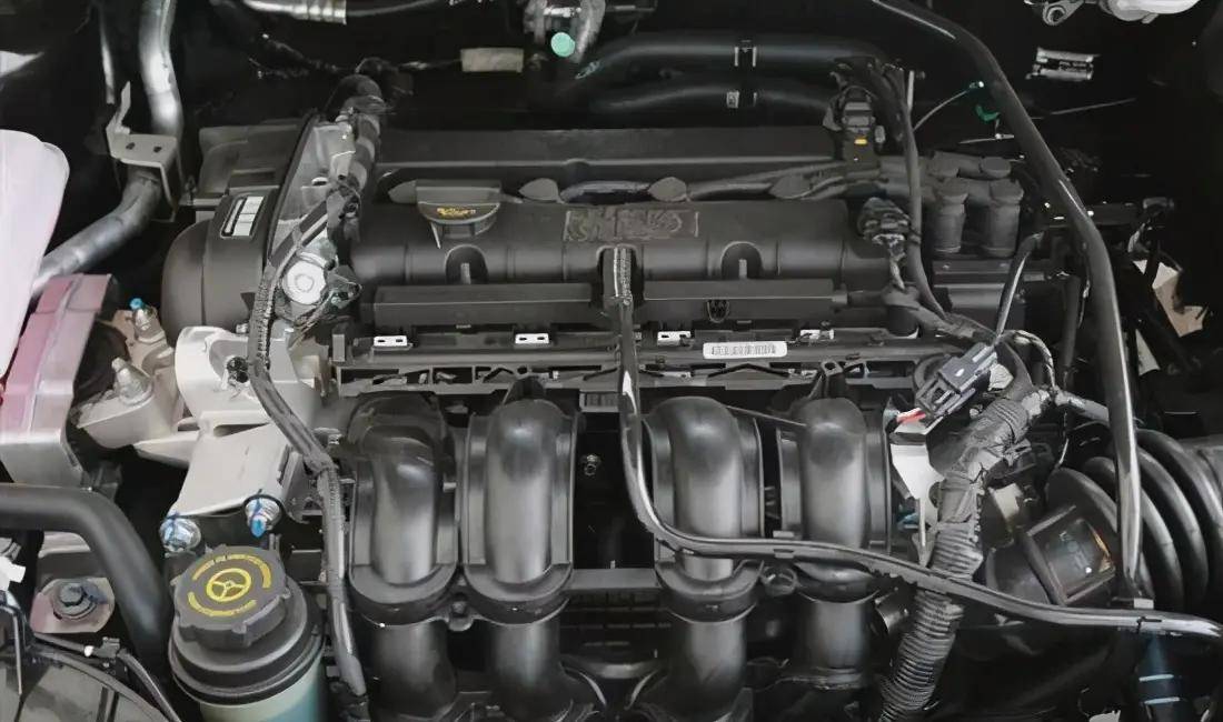 这套名为control blade独立式后悬架基于福特蒙迪欧的后悬架开发而来