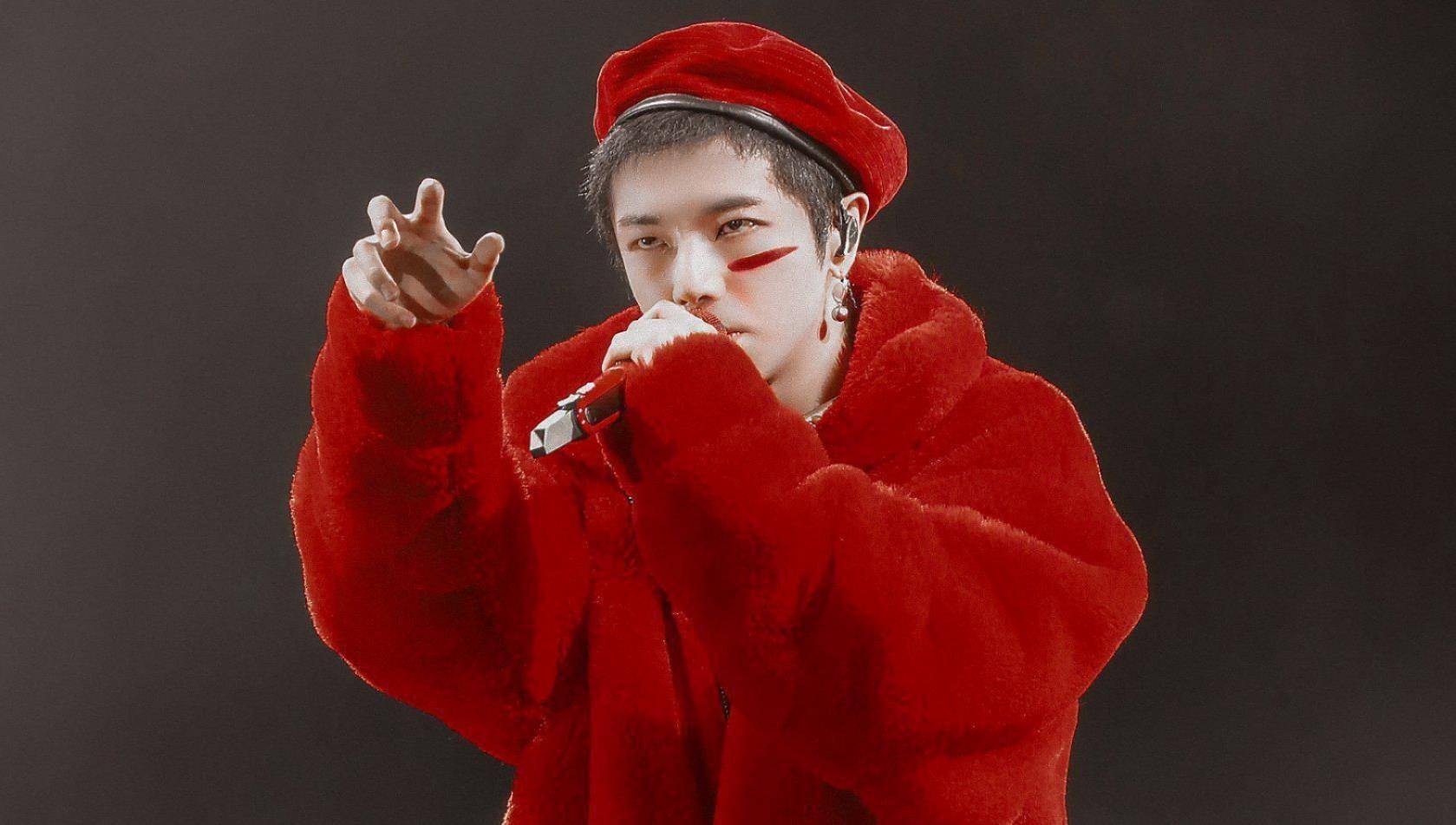 原创哪个歌手最能治愈你低调专注的华晨宇做一个et真好