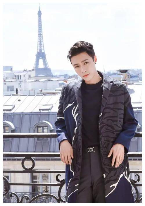 旋律之子张艺兴的音乐奇迹开启无限可能梦想启航