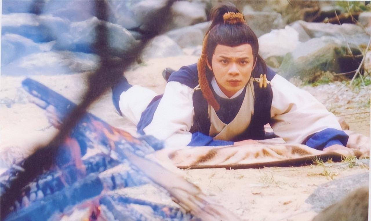 原创江南七怪教郭靖10年为何不如洪七公教1个月马钰看穿了一切