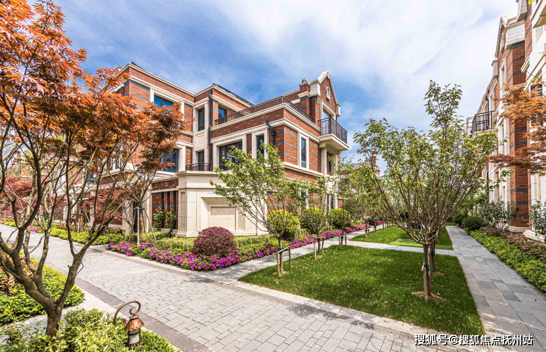 中海阅麓山)首页网站丨阅麓山售楼处电话→户型→价格→地址_上海