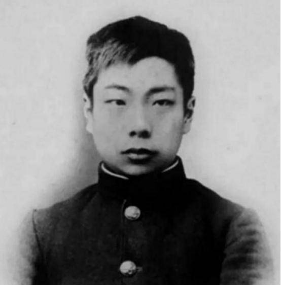 原创鲁迅三弟周建人另娶后携妻回八道湾次子拔刀相向致兄弟决裂