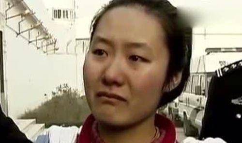 19岁少女被枪决前突然张开嘴,旁人不解,行刑士兵却懂了_任雪_女儿