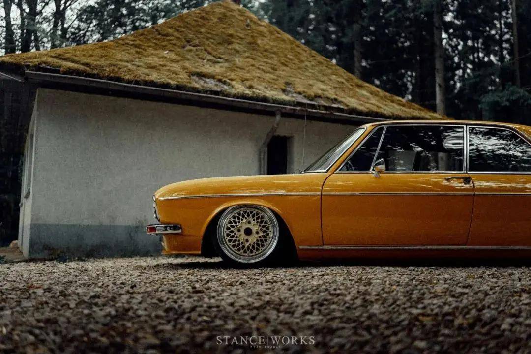 年代久远又罕见的奥迪100 ls,老车的魅力难以言喻_搜狐汽车_搜狐网