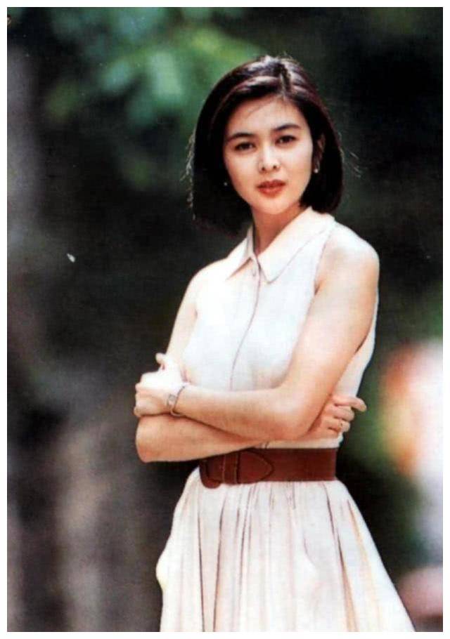 关之琳巅峰期魅力有多大瞧她的时尚剧照才明白啥叫女人味
