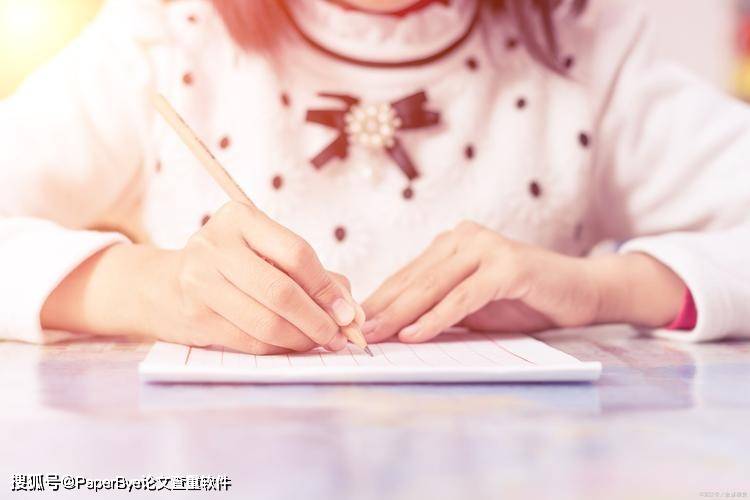 AI写作助力本科毕业论文，靠谱还是冒险？