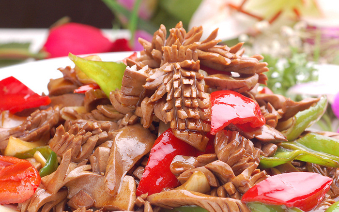 原创家常做法的火爆腰花翻炒的过程十分短暂却是超级美味