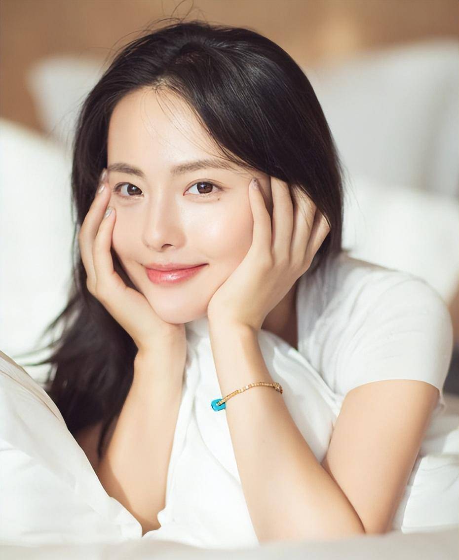 新还珠格格演员对比未婚紫薇整容式变美柳红嫁导演生俩娃