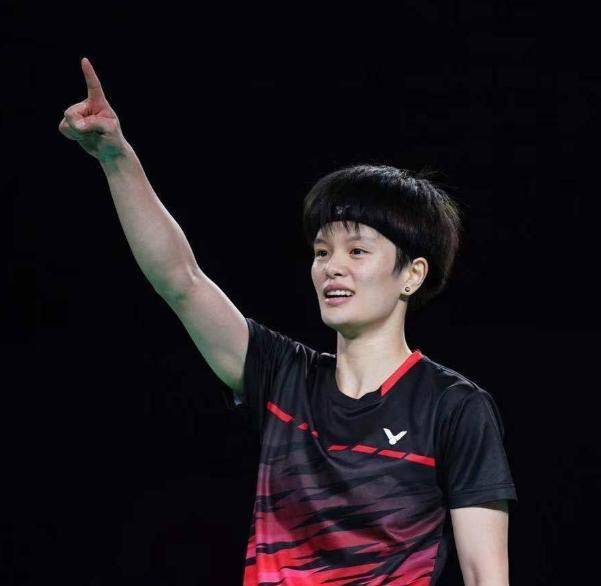 王祉怡2比0横扫世界冠军,国羽天才全力冲击巴黎奥运_选手_实力_佳绩