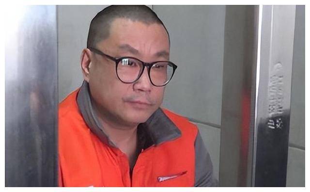 勿挑逗底线于文华直播请污点艺人尹某某当嘉宾遭举报后被警告