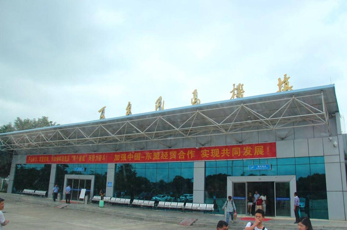 综上所述,百色机场总体规划(2024年版)的批复对于百色市的经济社会