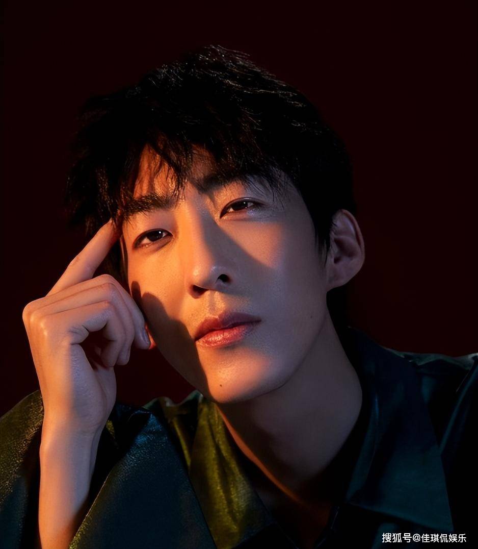 首映仅1550元,《新九品芝麻官》扑街,彭禺厶碰瓷周星驰大赚特赚