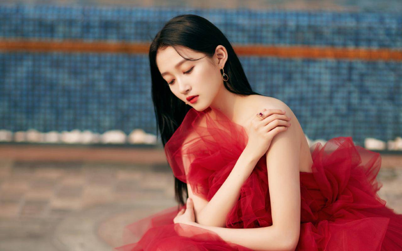 原创娱乐点评赵丽颖李现关晓彤范丞丞李菲儿虞书欣