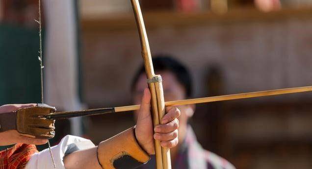 秦朝发明的大杀器,令中国领先世界很多年_秦弩_弓箭_箭头