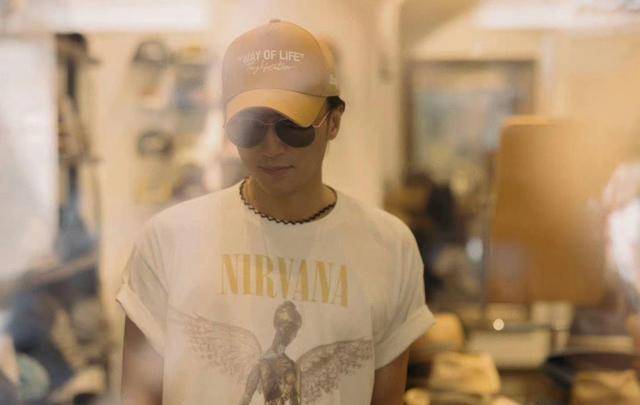 这个孩子谢振轩和他的父亲,著名艺术家谢霆锋去澳大利亚游玩,不小心被