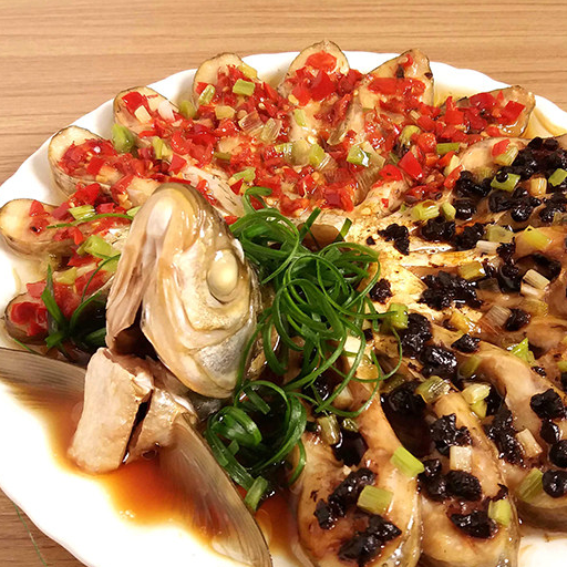 编辑孔雀开屏鱼可以说是受欢迎的一道宴客菜,造型漂亮看着让人更有