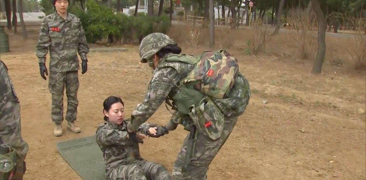 韩国空军女兵结婚当晚自杀,此前被多名上司侮辱,留下视频求公道_李