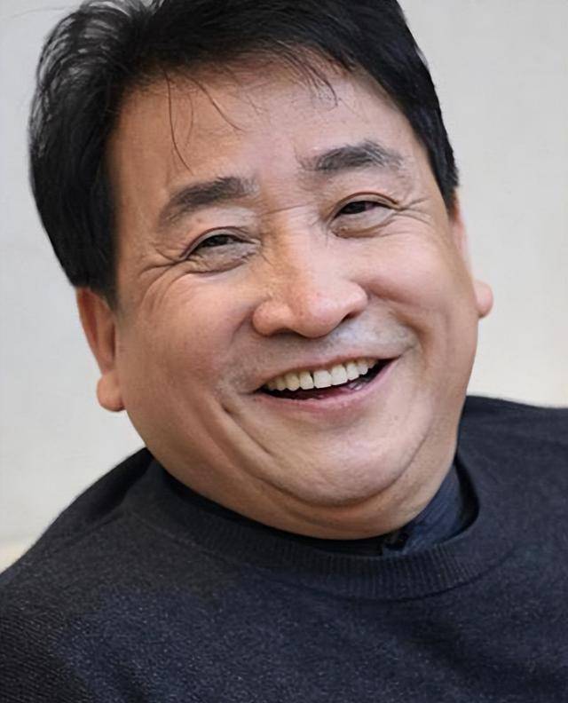 年前,不顾妻子反对收养6岁孤儿,如今养子成了他的骄傲_家庭_张坤_张赫