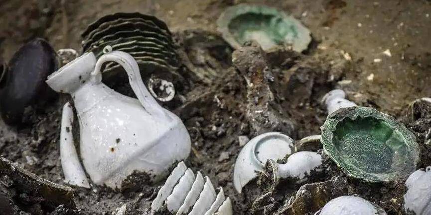 随便打捞一次都能获得大量文物若是按照一般方法打捞沉船,那么所采取