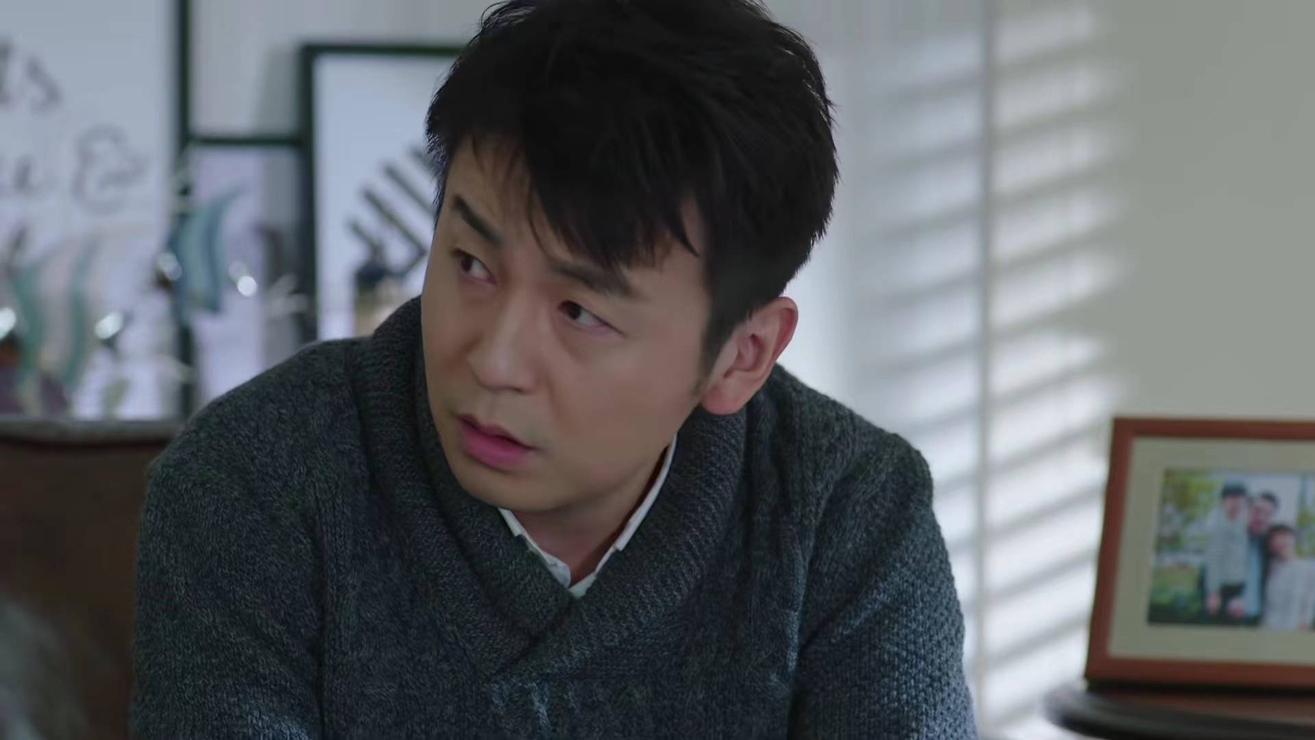 我的前半生陈俊生铁心要与凌玲离婚搬到罗子君的房子居住