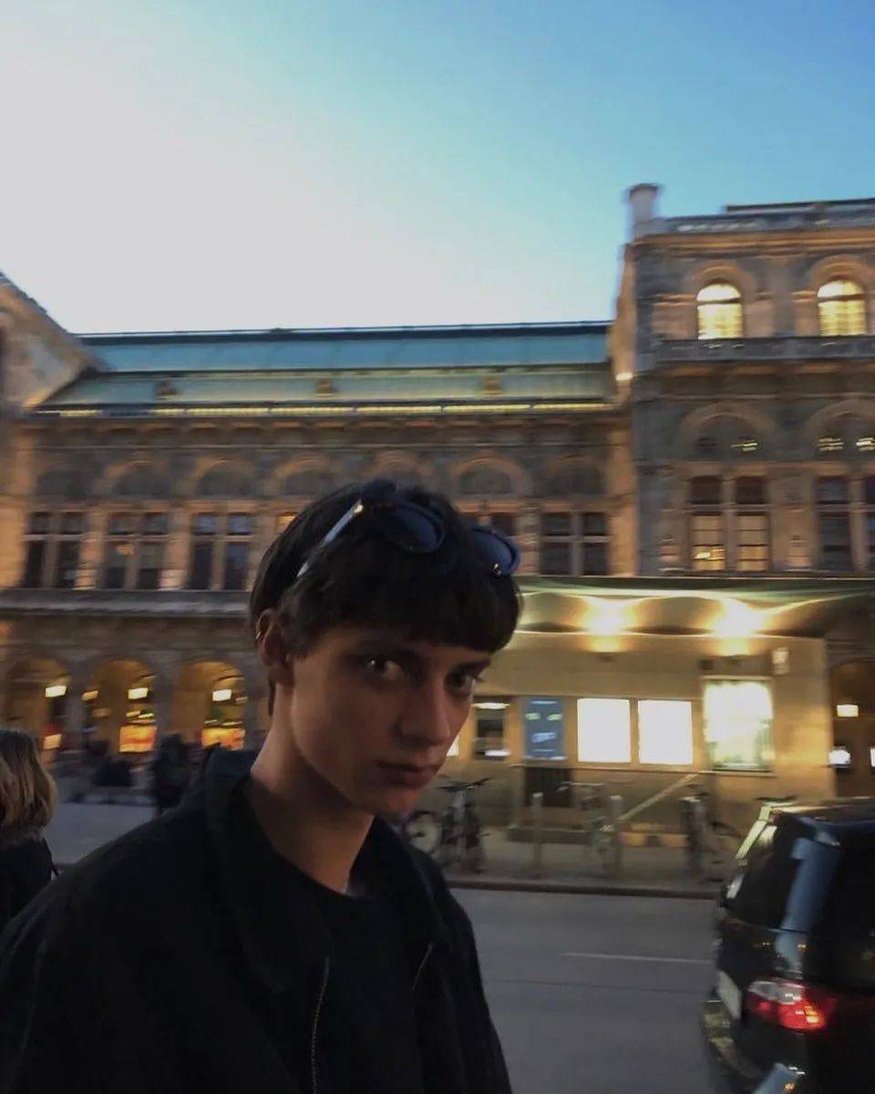 187cmysl贵公子一夜爆火网友老公太多都不知道先爱哪个